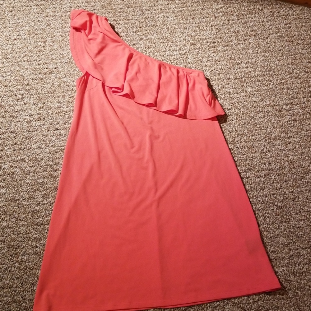 Off shoulder coral dress
